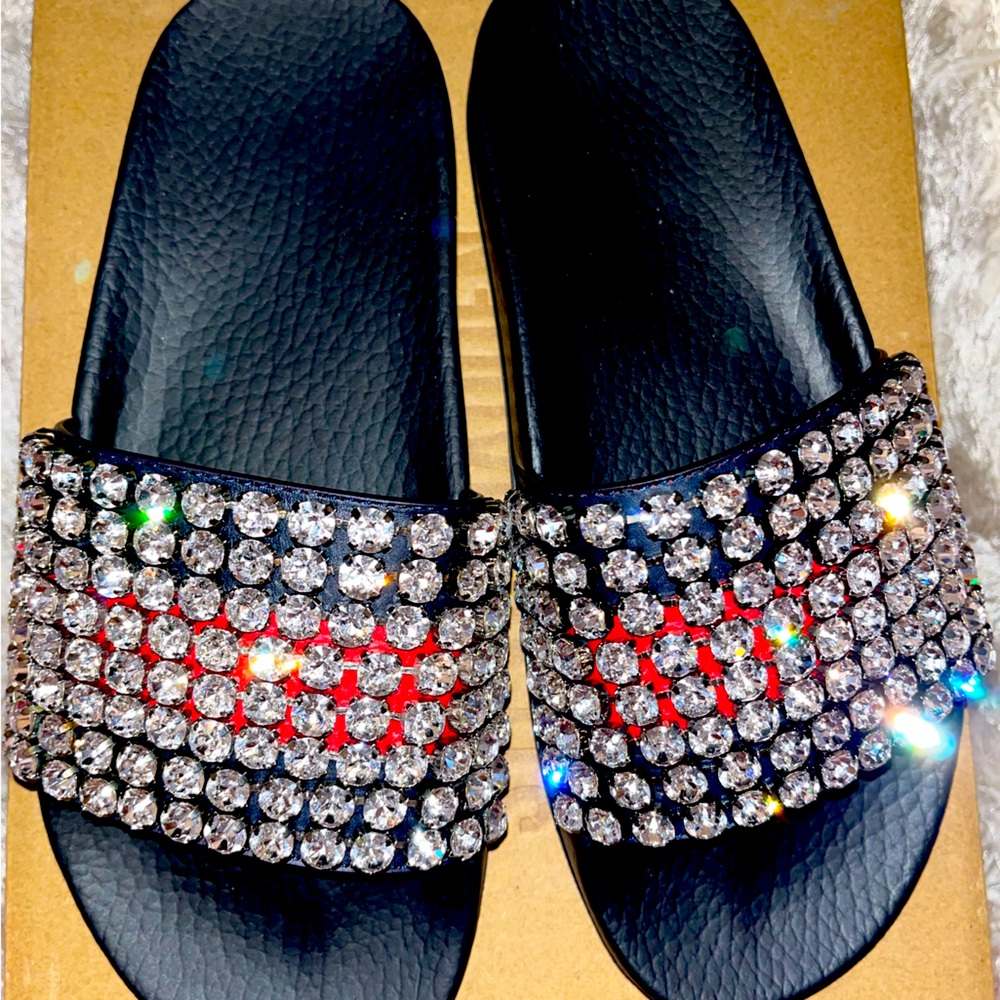 Authentic Gucci bling slides size 38 Women’s